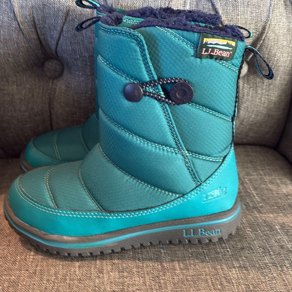 LL Bean primaloft Winter Boots for kids